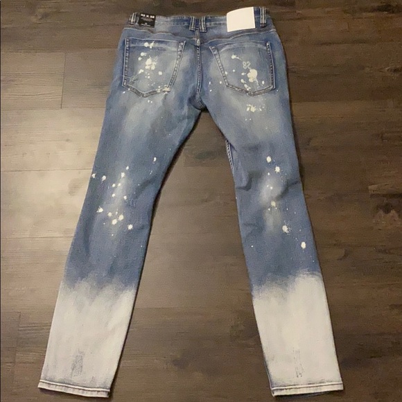 Create 2MRW Distressed Jeans - Picture 4 of 4